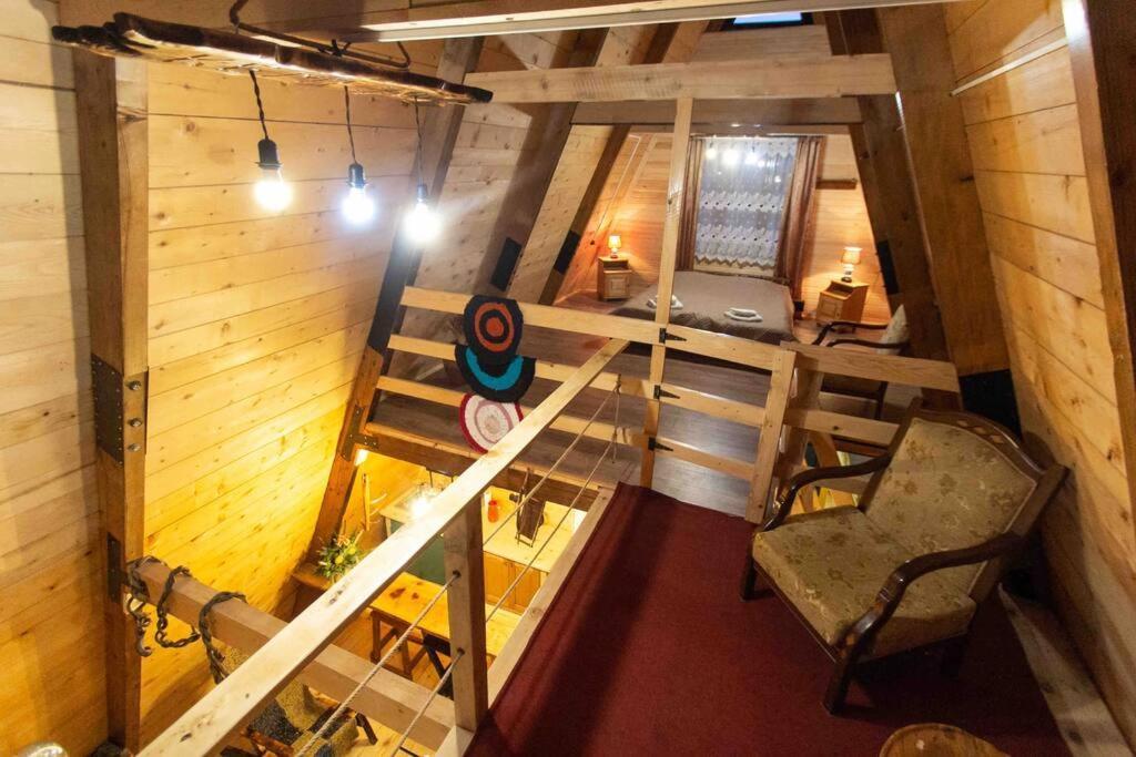 A-Frame Μέστια Εξωτερικό φωτογραφία