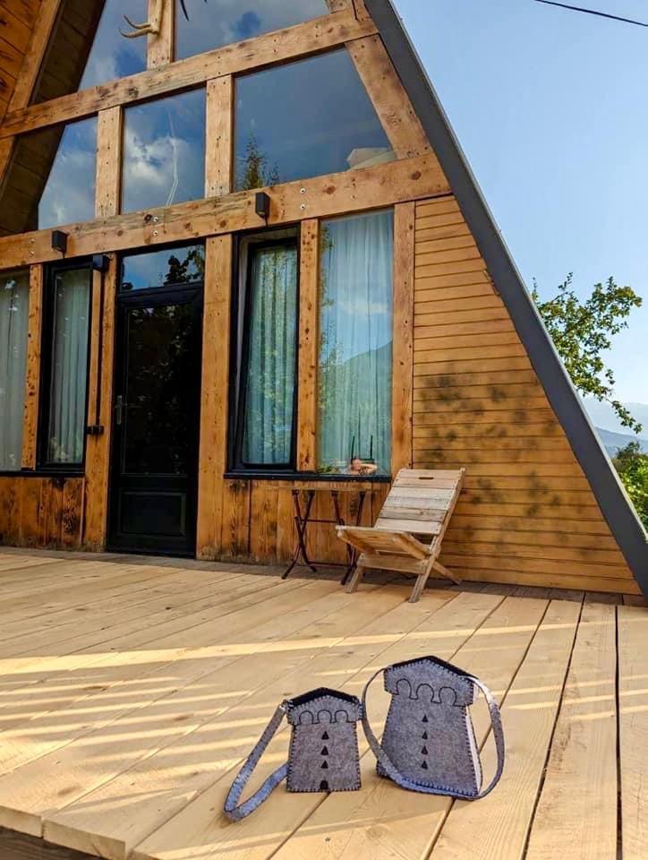 A-Frame Μέστια Εξωτερικό φωτογραφία